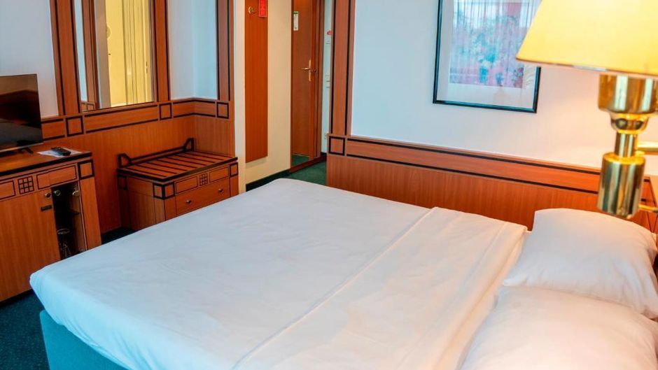 Hotel Amadeus Room