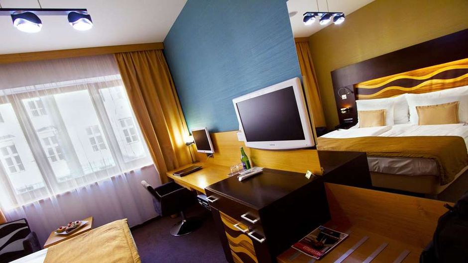 Hotel Danubia Gate Room