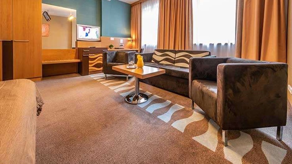 Hotel Danubia Gate Room