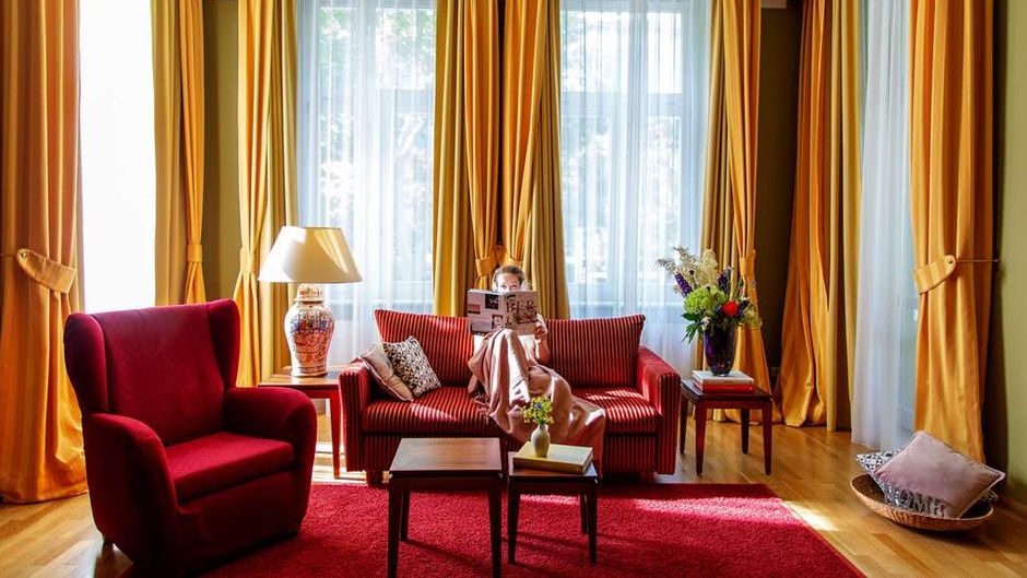 Louisa's Place Suite