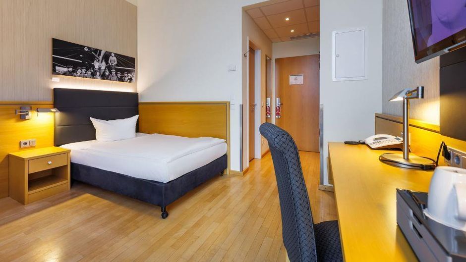 Airporthotel Berlin Adlershof Room