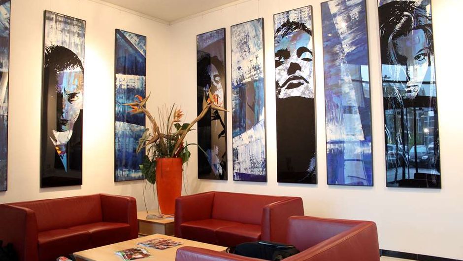 Ara Hotel Comfort Lobby