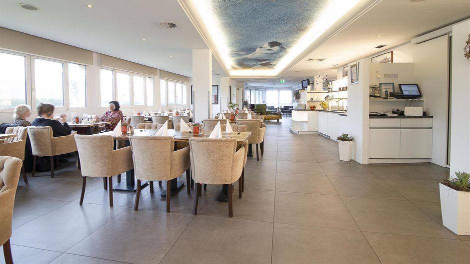 Arthotel ANA Nautic Restaurant