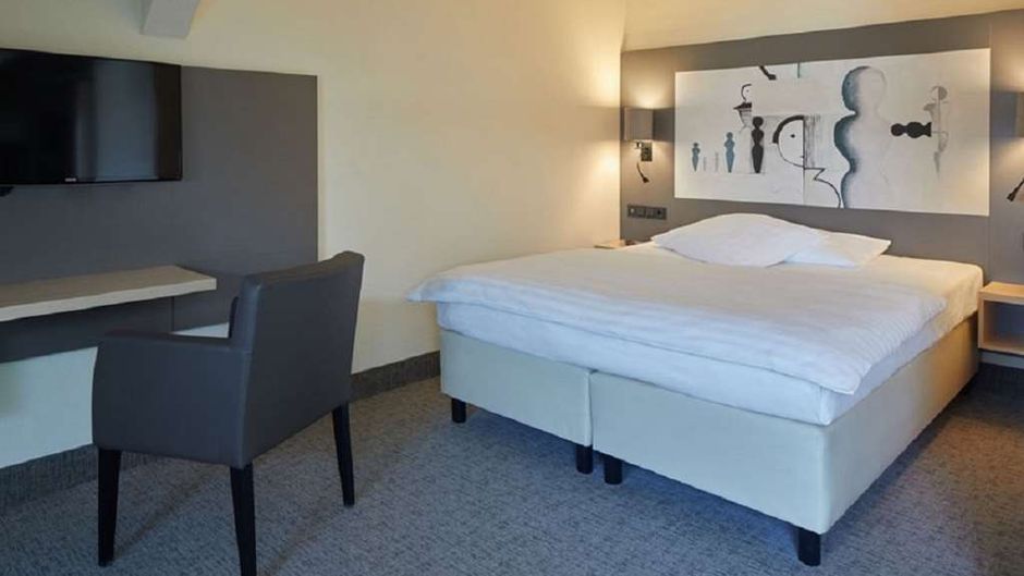 Hotel Kaiserin Augusta Room