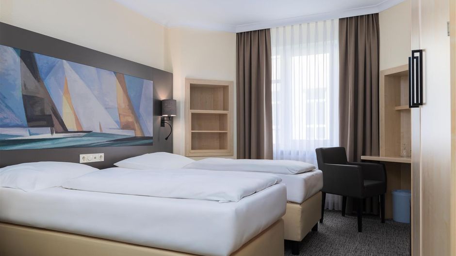Hotel Kaiserin Augusta Room