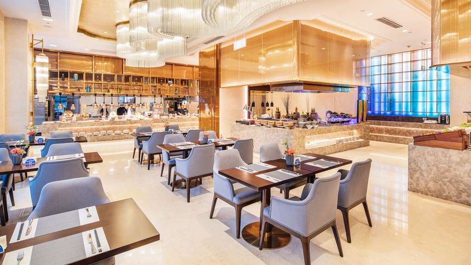 Howard Johnson New District Plaza Ziyang Restaurant