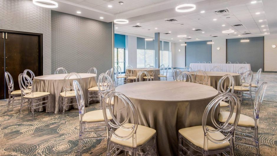 Quality Inn & Conference Centre Meeting