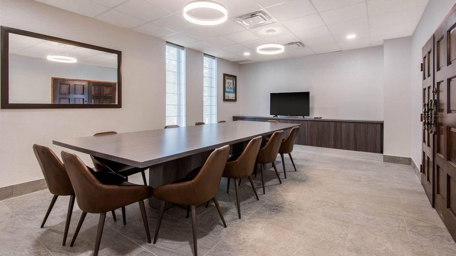 Quality Inn & Conference Centre Meeting