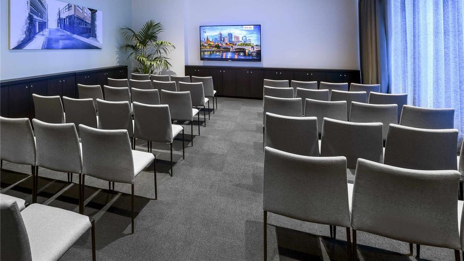 Ibis Melbourne Central Meeting