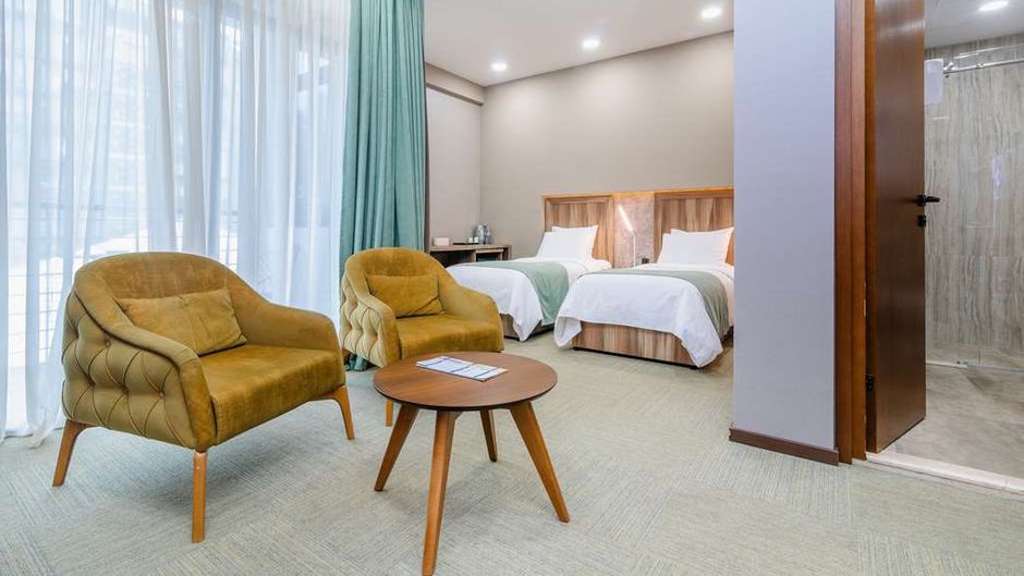 Best Western Tbilisi City Center Room