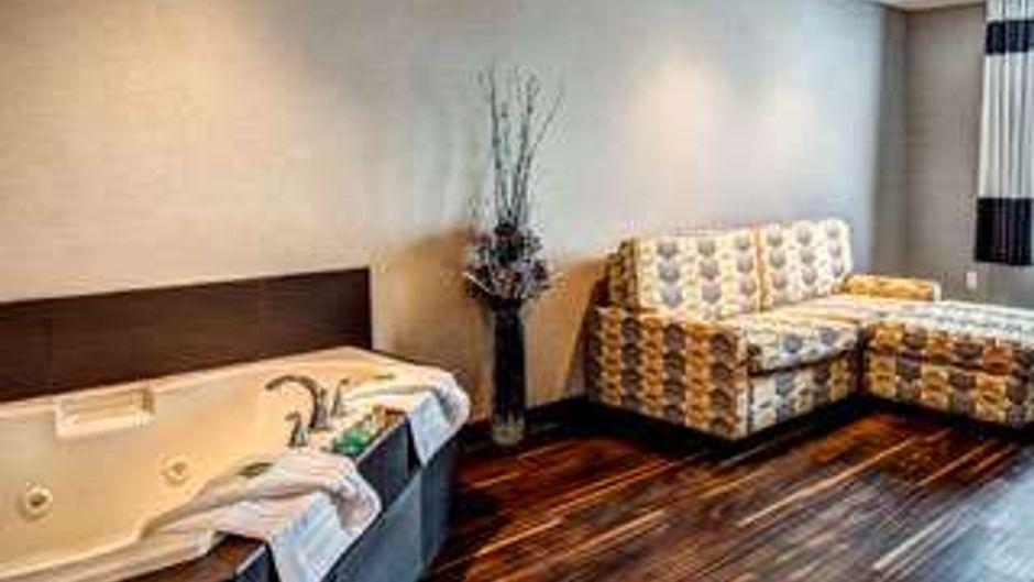 Home Inn & Suites Yorkton Room