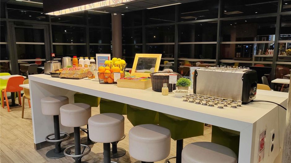 Ibis Budget Saint Genis Pouilly Geneve Restaurant