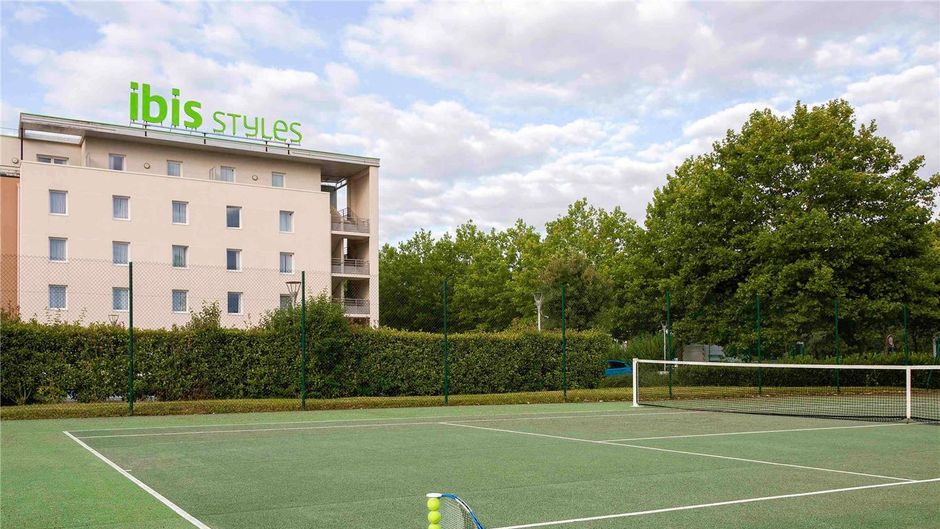 Ibis Styles Montargis Arboria Other
