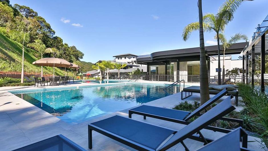Quality Hotel Blumenau Pool