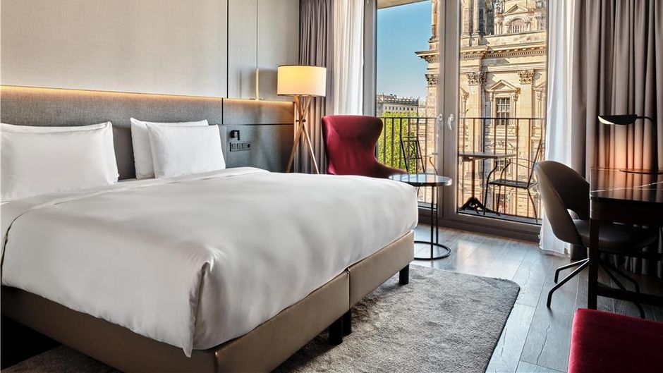 Radisson Collection Hotel, Berlin Room