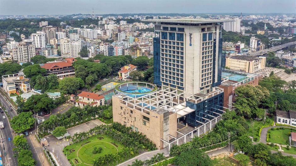 Radisson Blu Chittagong Bay View Exterior