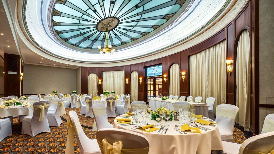 Radisson Blu Carlton Hotel Ballroom