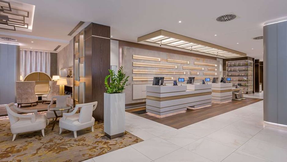 Radisson Blu Beke Hotel Budapest Lobby