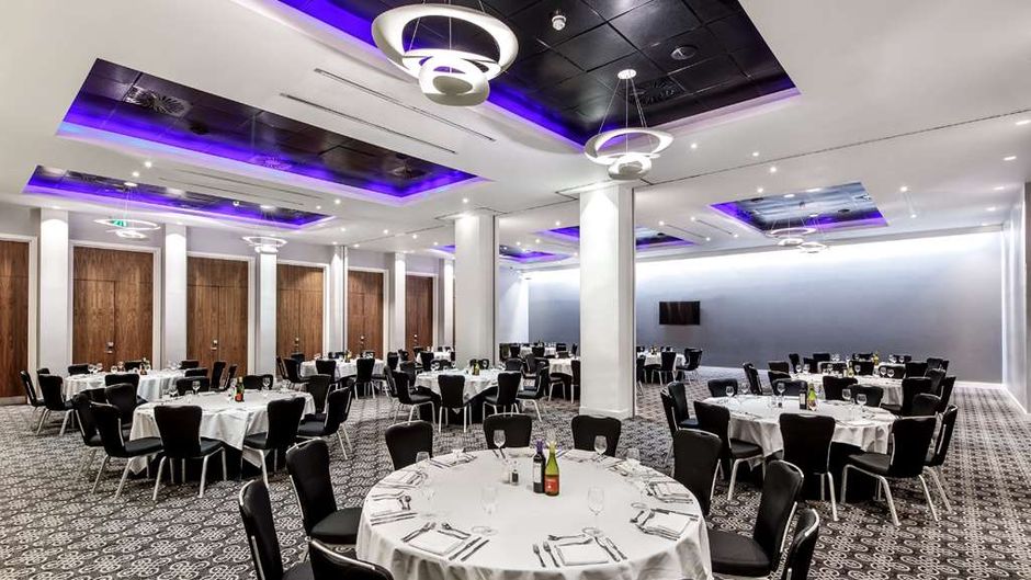 Radisson Blu Hotel, Cardiff Meeting