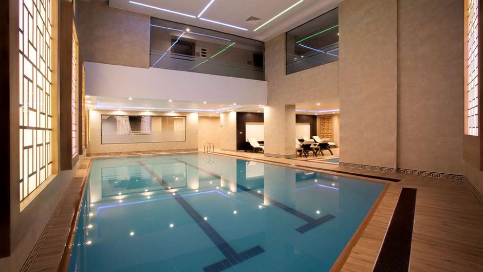 Radisson Blu Hotel Diyarbakir Pool