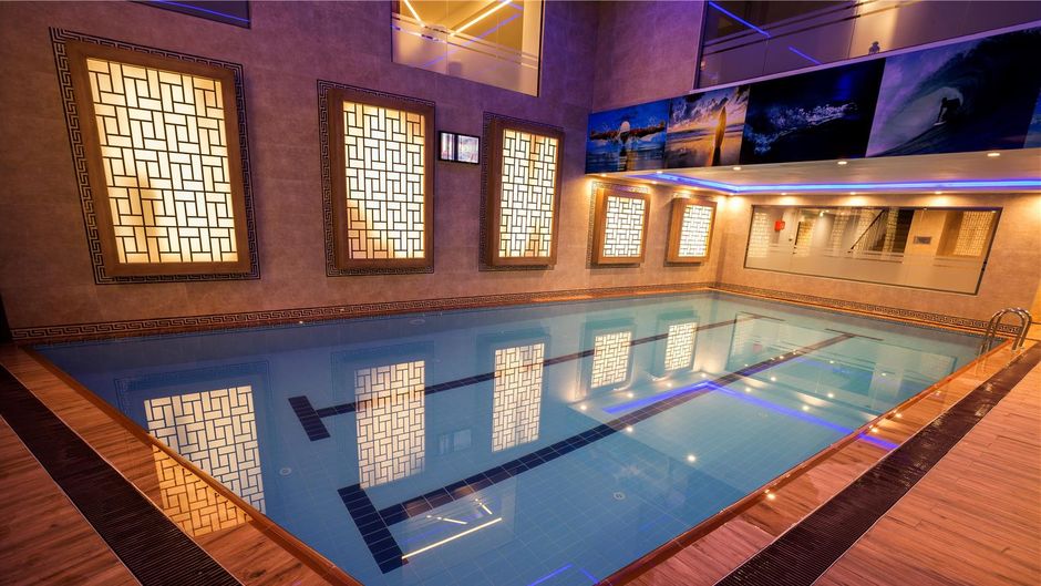 Radisson Blu Hotel Diyarbakir Pool