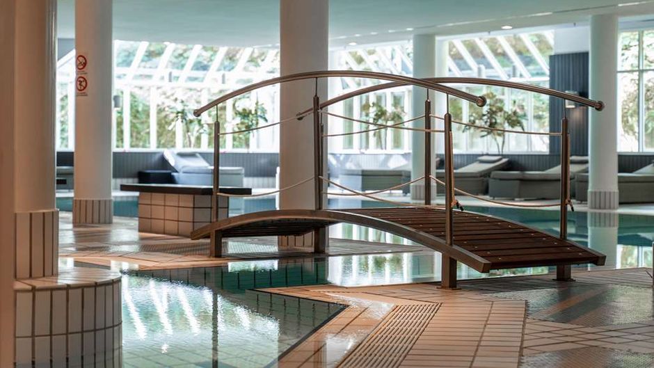 Radisson Blu Hotel Dortmund Pool