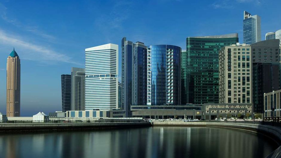 Radisson Blu Hotel, Dubai Waterfront Exterior