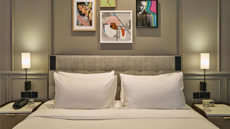 Radisson Blu Hotel, London Bond Street Room