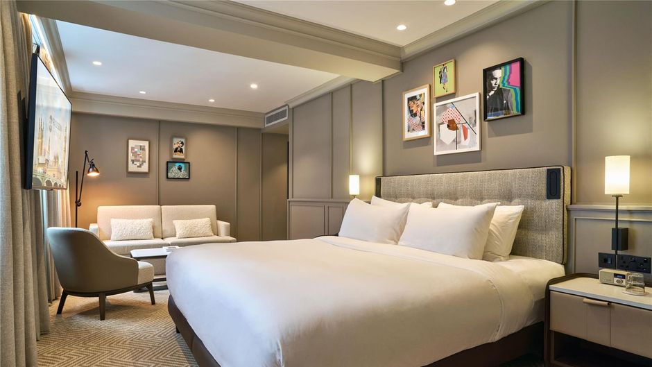 Radisson Blu Hotel, London Bond Street Room
