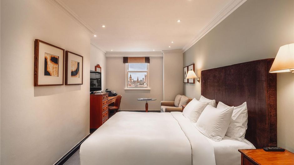 Radisson Blu Hotel, London Leicester Squ Room