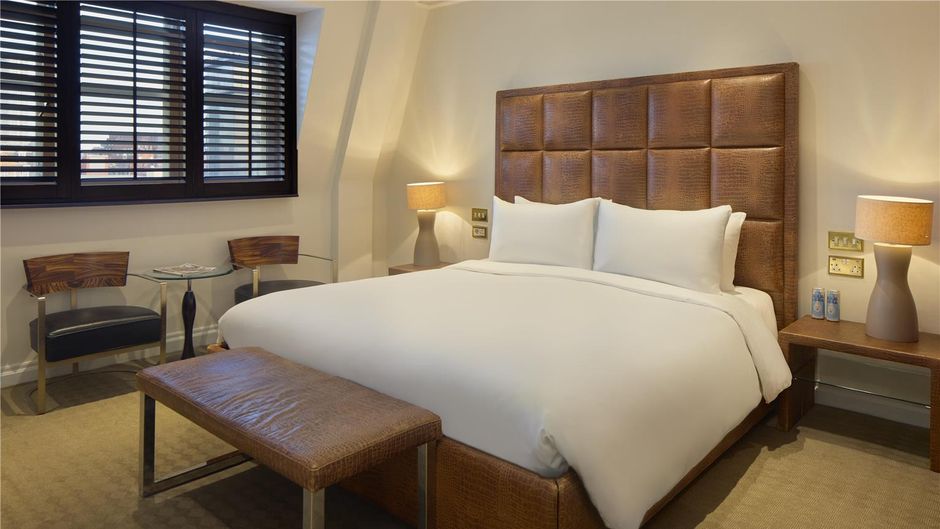 Radisson Blu Hotel, London Leicester Squ Suite