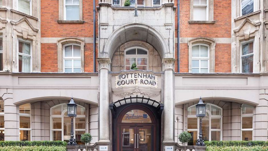 Radisson Blu Hotel, London Tottenham Cou Exterior