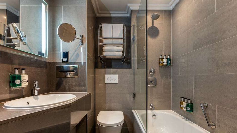 Radisson Blu Hotel, London Mercer Street Room