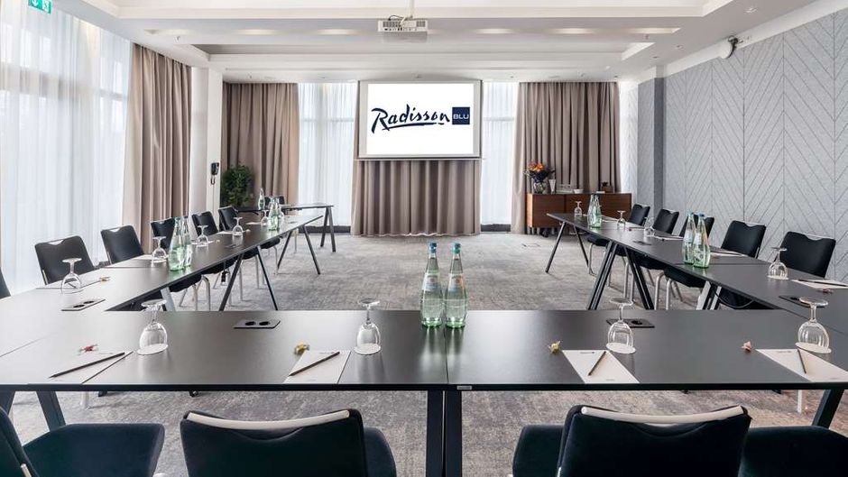 Radisson Blu Hotel, Hamburg Meeting