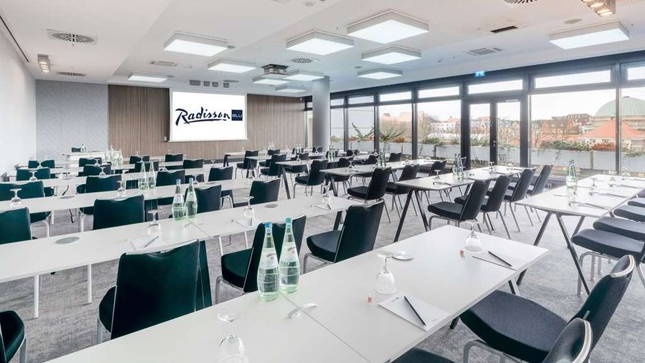 Radisson Blu Hotel, Hamburg Meeting