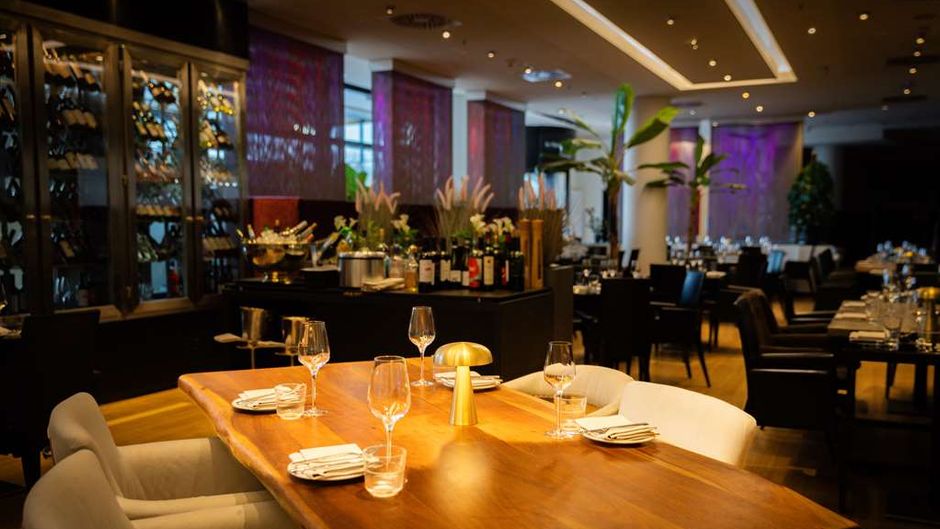 Radisson Blu Hotel, Hamburg Restaurant