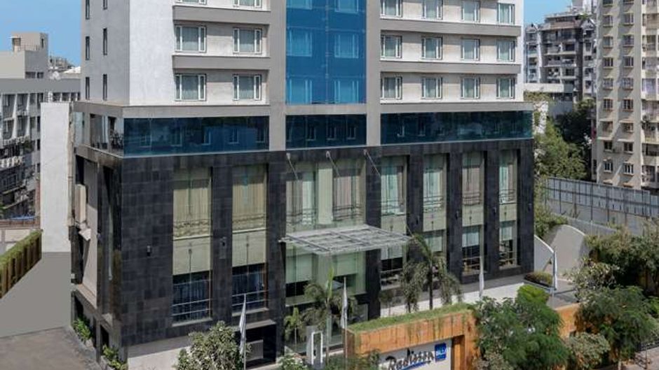 Radisson Blu Hotel Ahmedabad Exterior