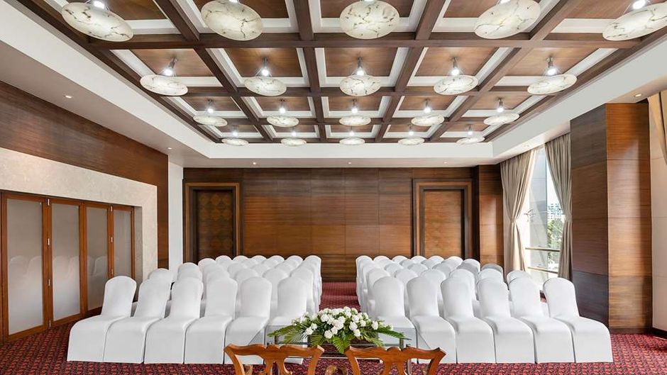 Radisson Blu Hotel Ahmedabad Meeting