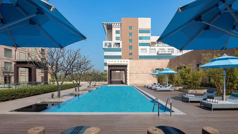 Radisson Blu Hotel Amritsar Pool