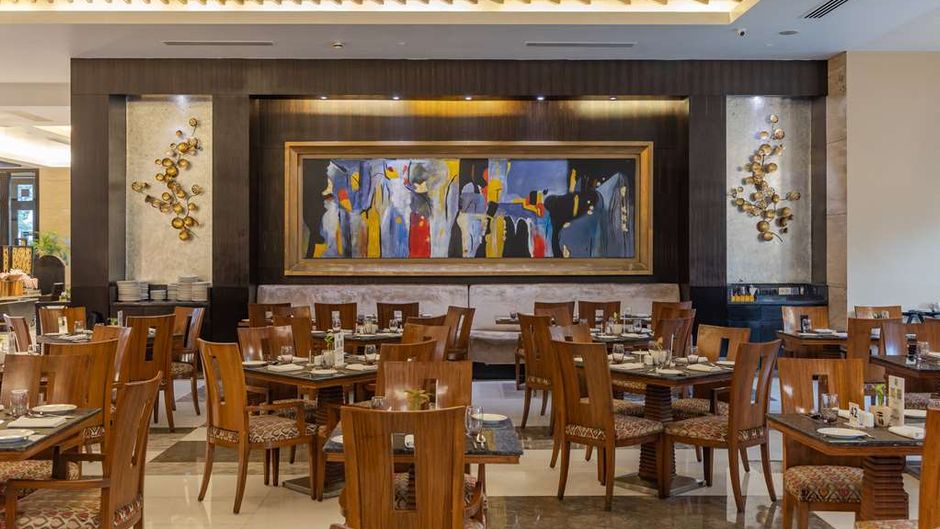 Radisson Blu Hotel Indore Restaurant