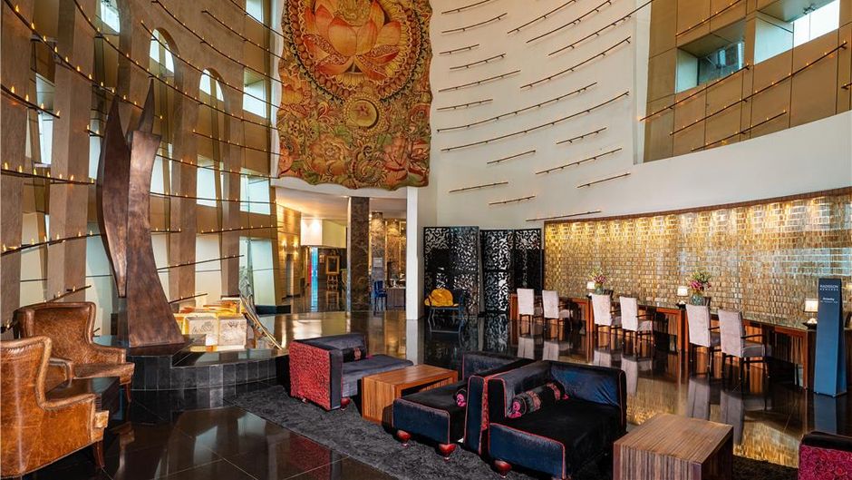 Radisson Blu Hotel Ludhiana Lobby