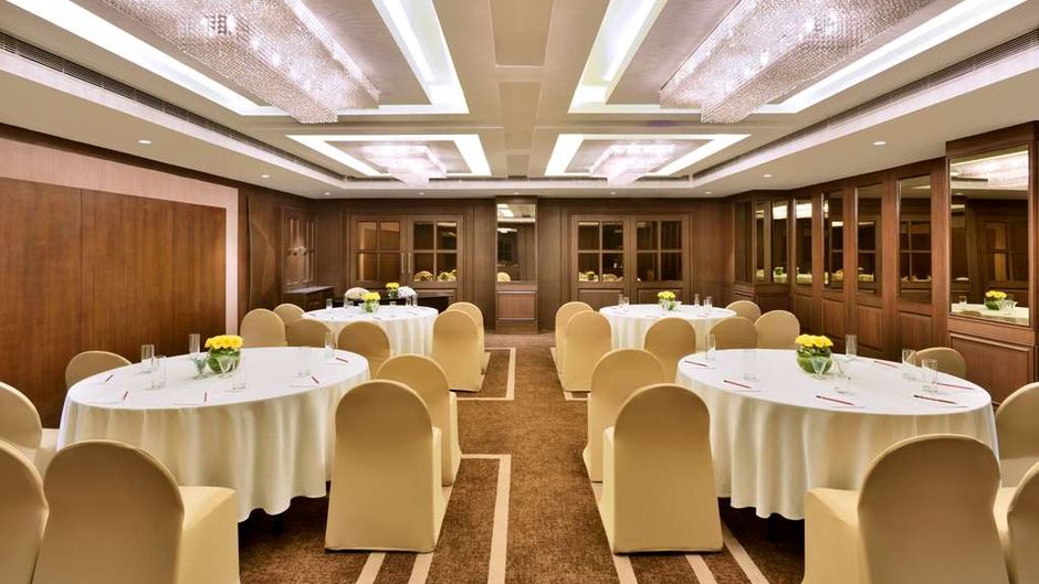 Radisson Blu Atria Bengaluru Meeting