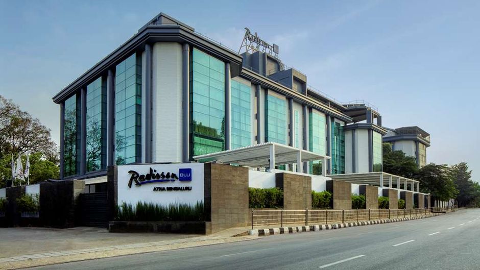 Radisson Blu Atria Bengaluru Exterior