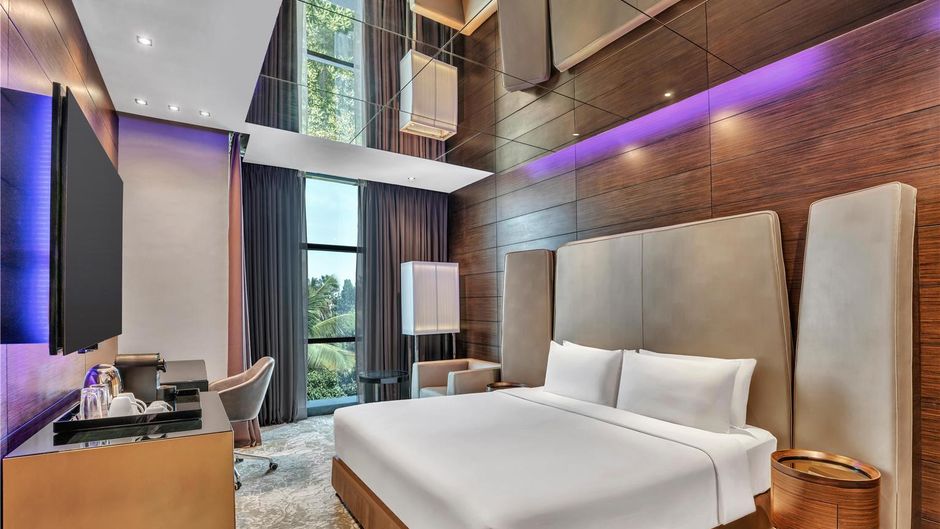 Radisson Blu Atria Bengaluru Room
