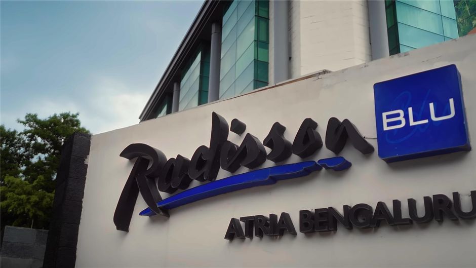 Radisson Blu Atria Bengaluru Exterior
