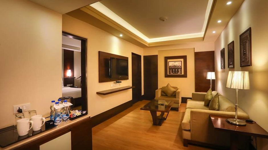 Radisson Chennai City Centre Suite