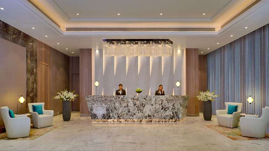 Radisson Mumbai Andheri MIDC Lobby
