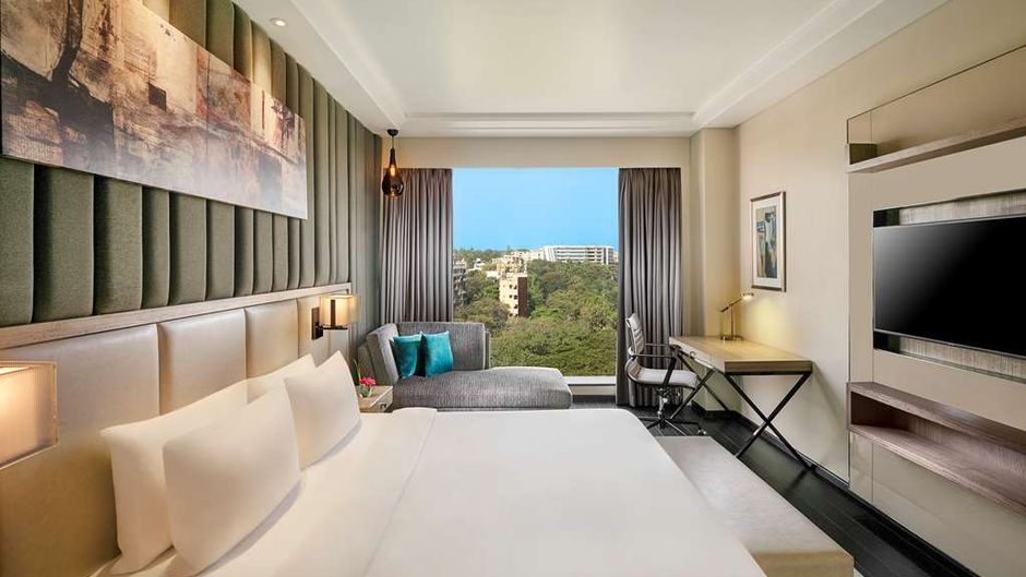 Radisson Mumbai Andheri MIDC Suite