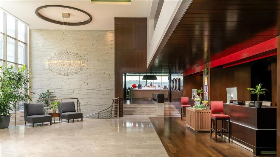 Radisson Blu Bosphorus Hotel Lobby