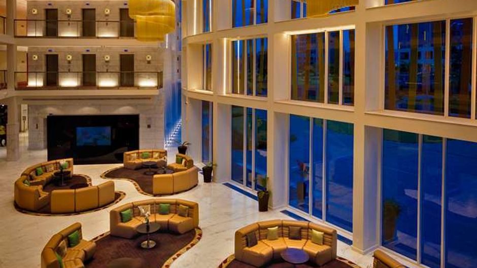 Radisson Blu Hotel & Convention Centre Lobby